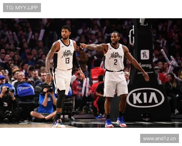 快船险胜灰熊 伦纳德28分引领三配角爆发